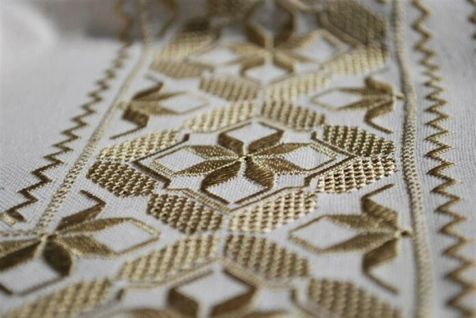 καρσάνικη βελονιά