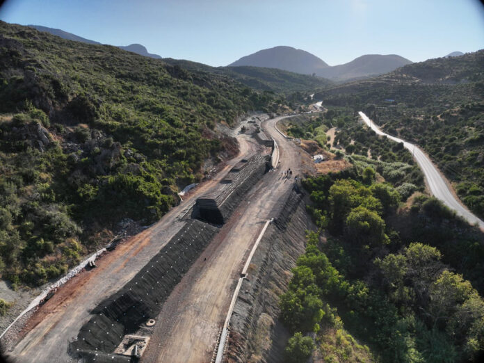 Γύθειο – Αρεόπολη – Γερολιμένας & Χάνια – Μονεμβασιά