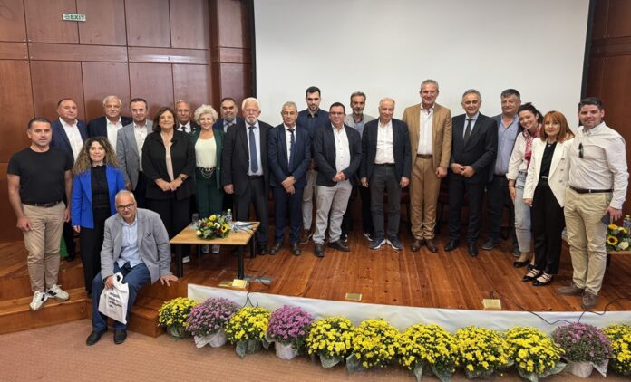 Δίκτυο Πόλεων με Λίμνες